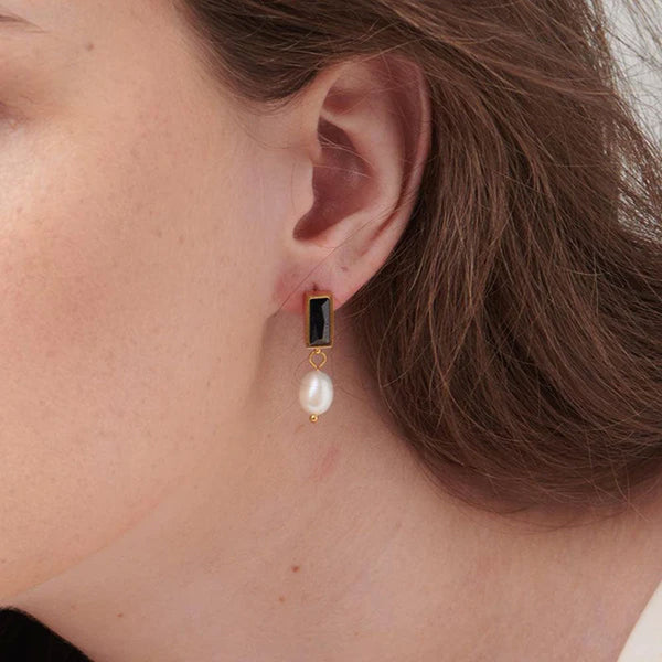 Shop Black Stone Pearl Dangle Earrings- 18k Gold Plated Palmonas-1