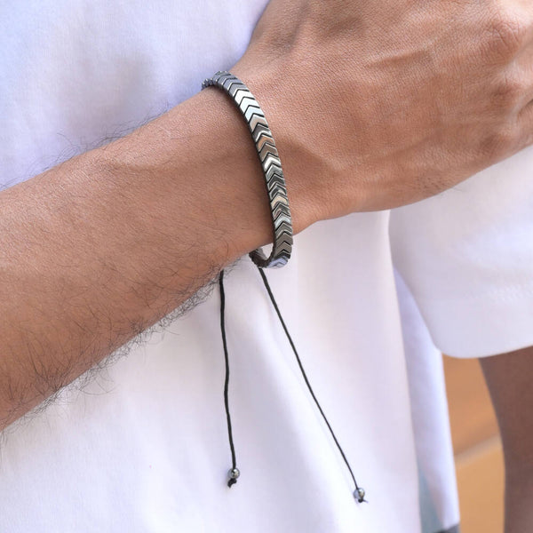 Onyx Arrow Bracelet from Palmonas