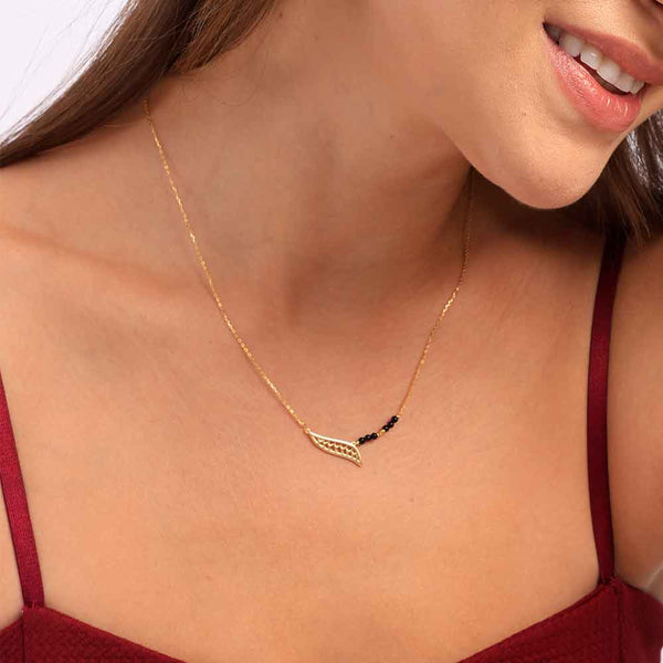 Shop Classic Filigree Leaf Mangalsutra | 18k Gold Vermeil Palmonas-3