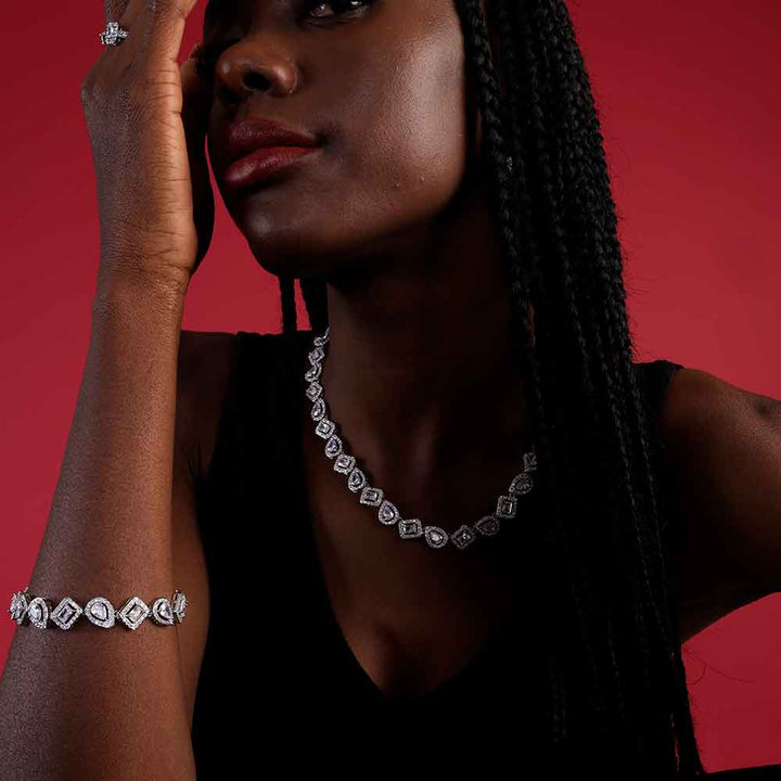 Shop Timeless-alluring Diamond Set Palmonas-1