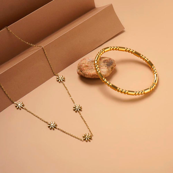 Golden Stream Bangle Bracelet & Daisy Flower Necklace Combo Set