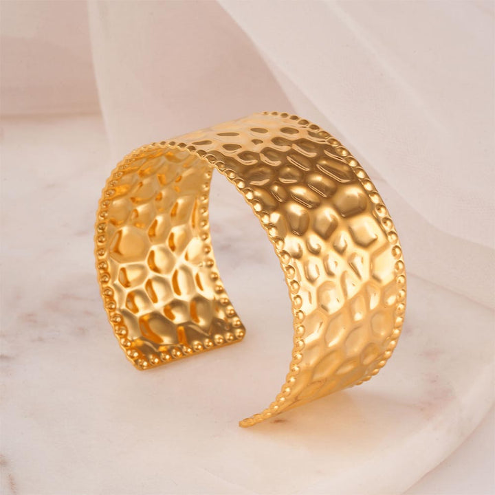 Chunky Textured Cuff Bracelet-3