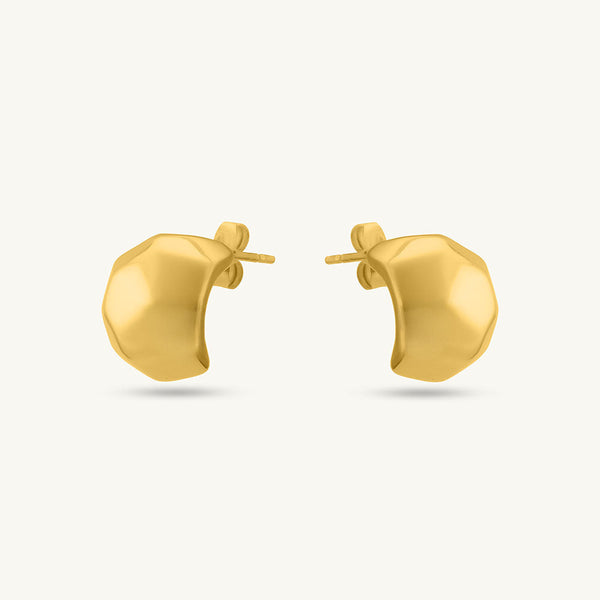 Bold form Nuggets Hoops