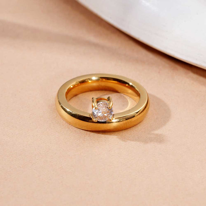 Sculpted Band with Stone Ring-4