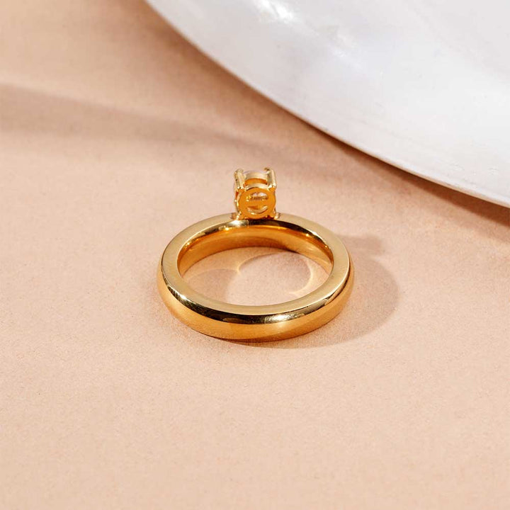 Sculpted Band with Stone Ring-3