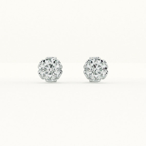 Four-Prong Classic 925 Sterling Silver Studs